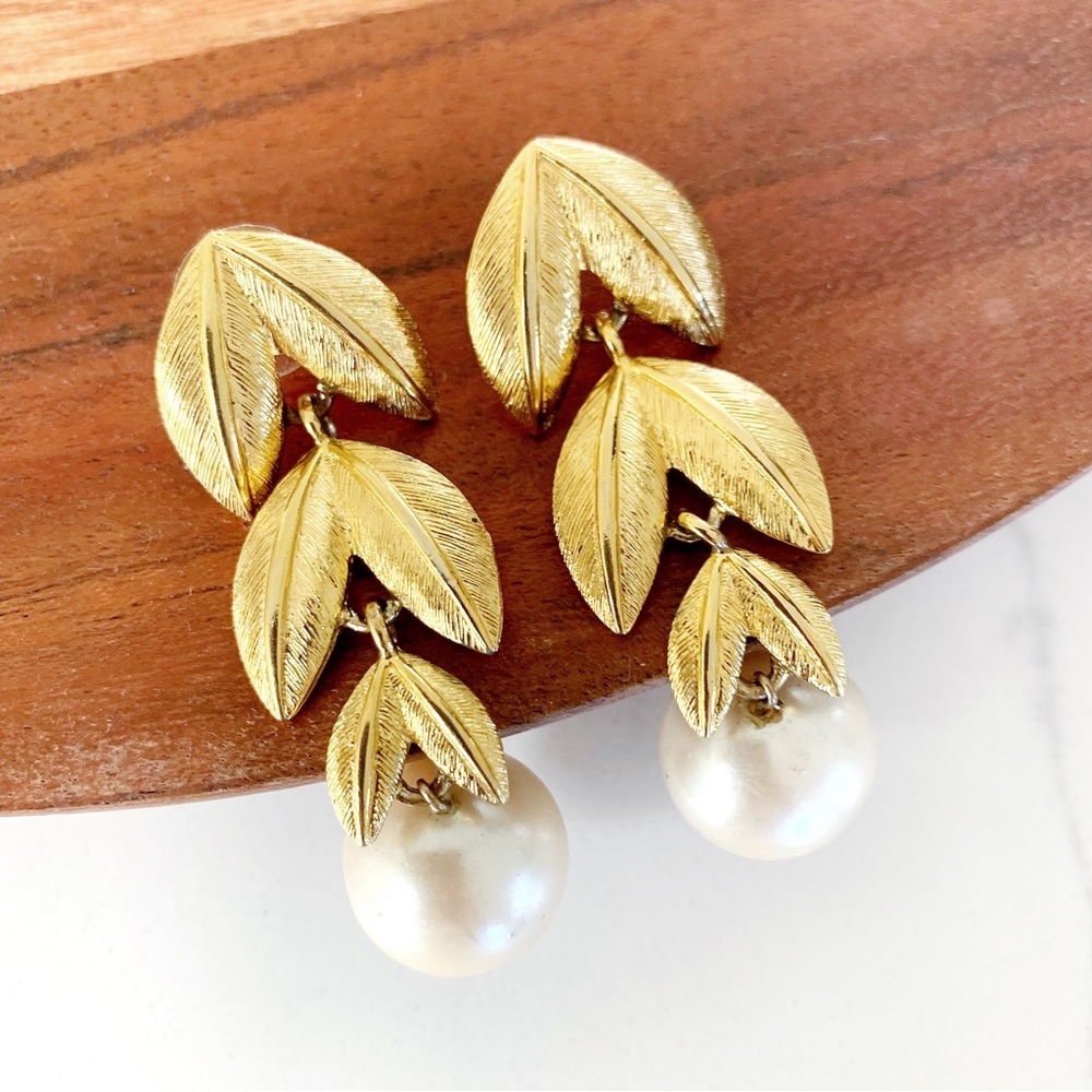 Napier Vintage Faux Pearl Gold-Tone Frosted Leaves Triple Drop Earrings - Picture 2 of 7